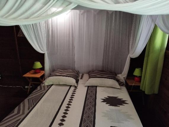 Insolite Arawakane Gites Du Manial Chalet Pointe-Noire Dış mekan fotoğraf